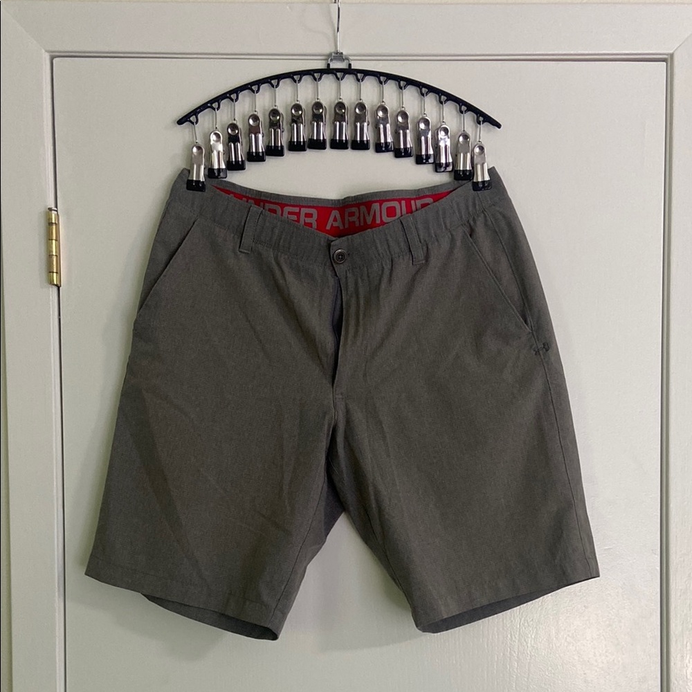 Under Armour Gray Athletic Shorts for Performance